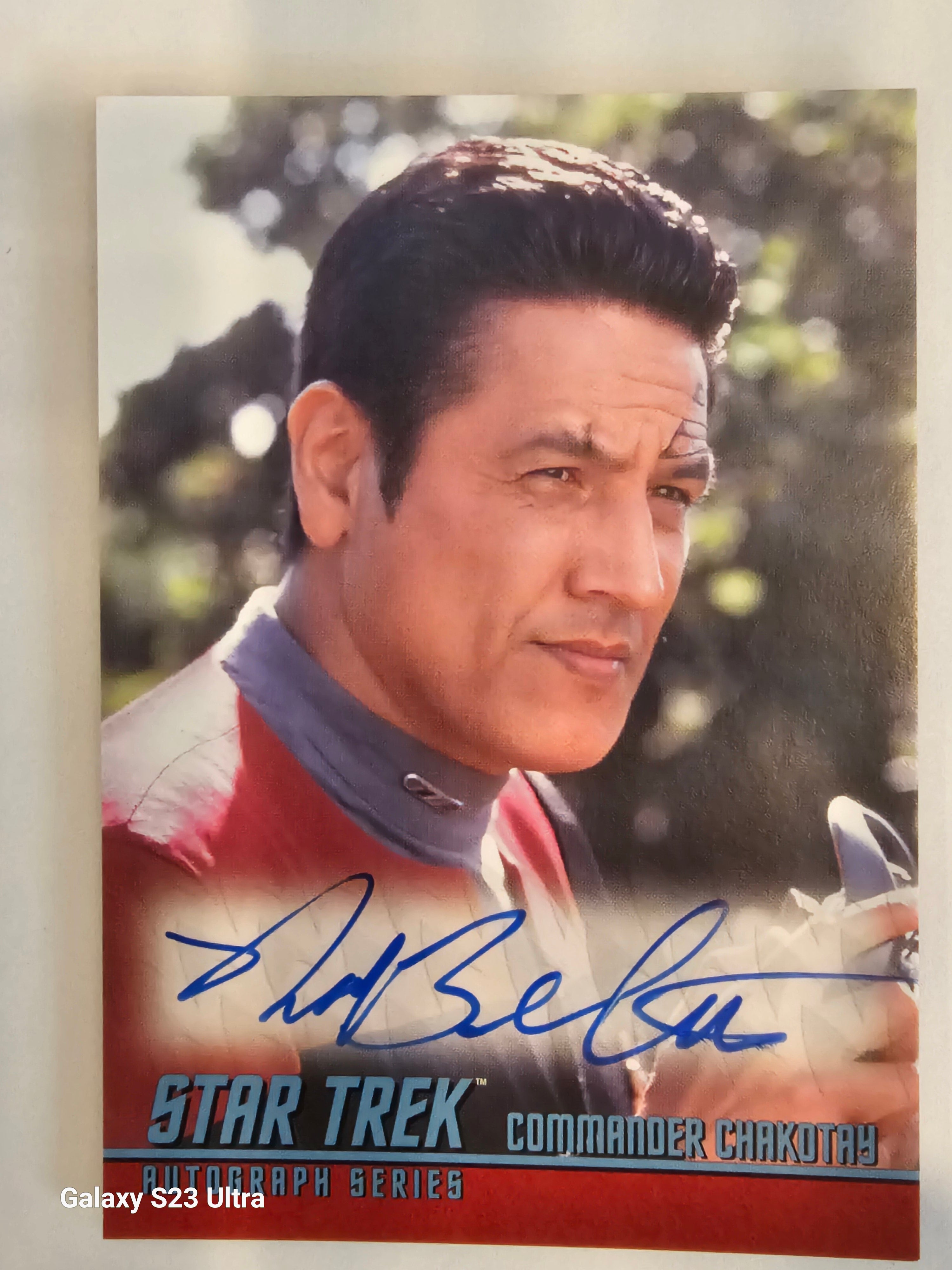 Star Trek Connections  (A9) Robert Beltran as Commander Chakotay Classic TV Autograph Card ( A )