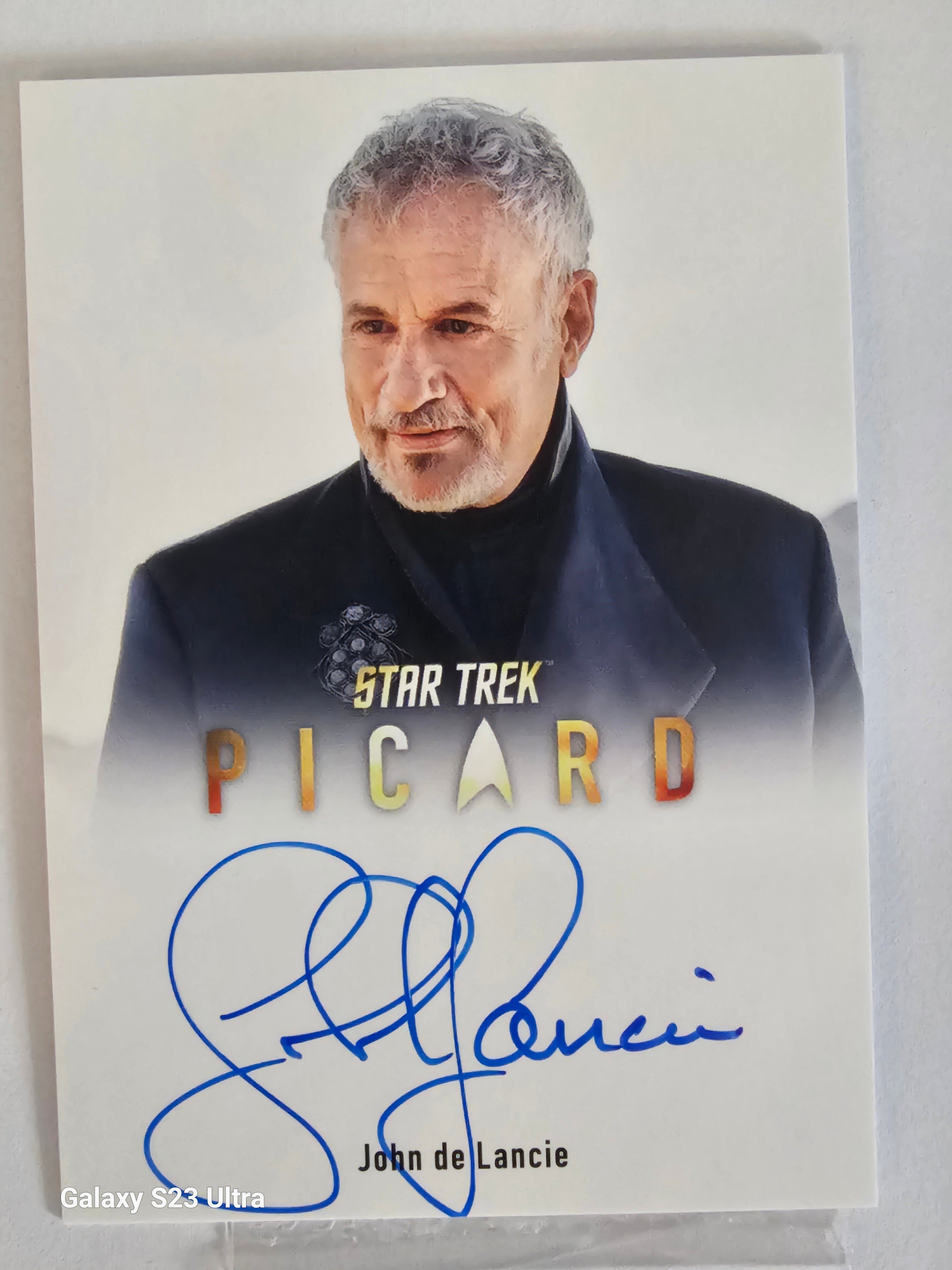 Star Trek Connections John De Lancie as Q Full Bleed Autograph Card ( A )