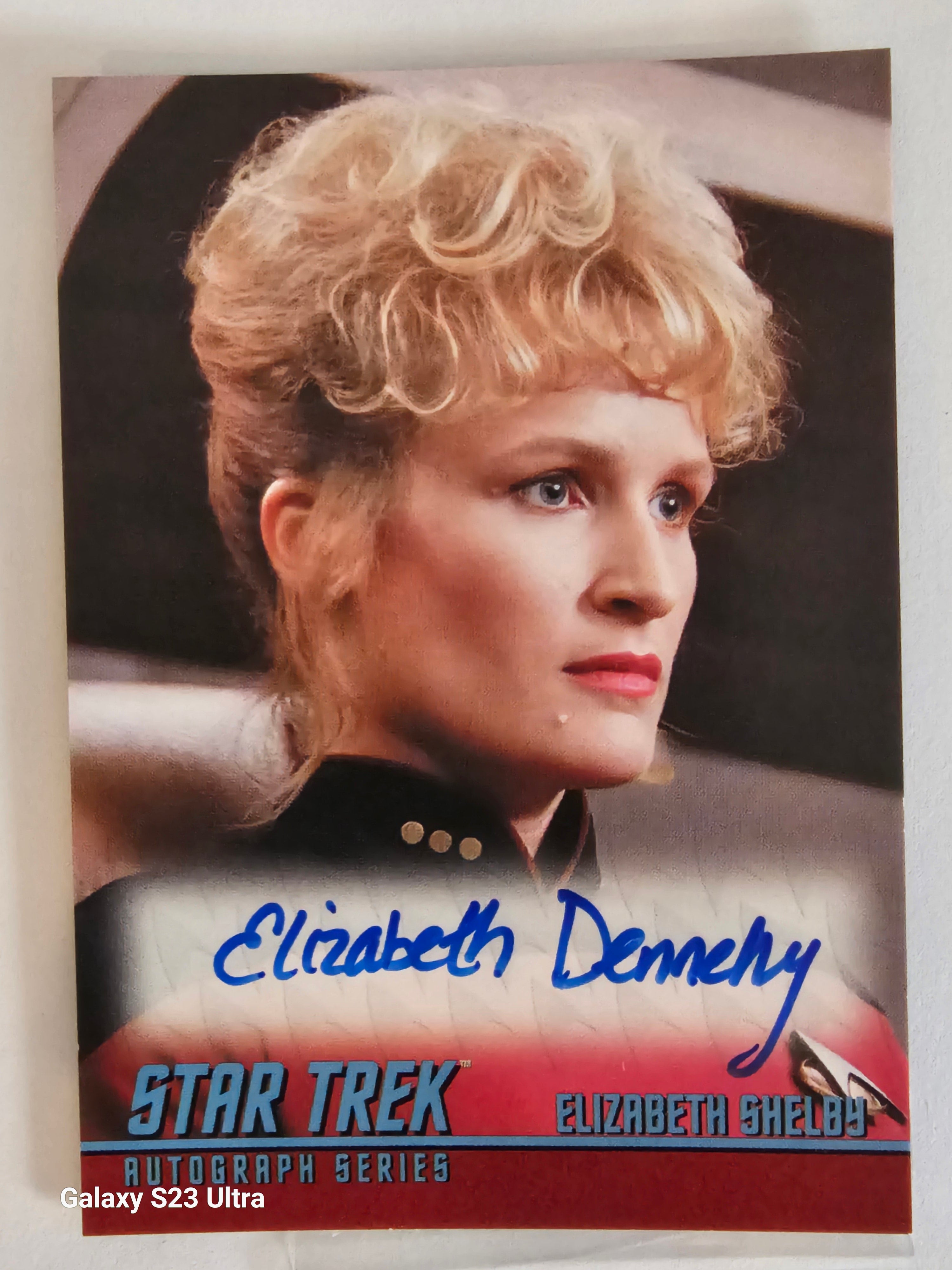 Star Trek Connections ( A 25 ) Elizabeth Dennehy as Fleet Admiral Shelby Classic TV Autograph Card ( B )