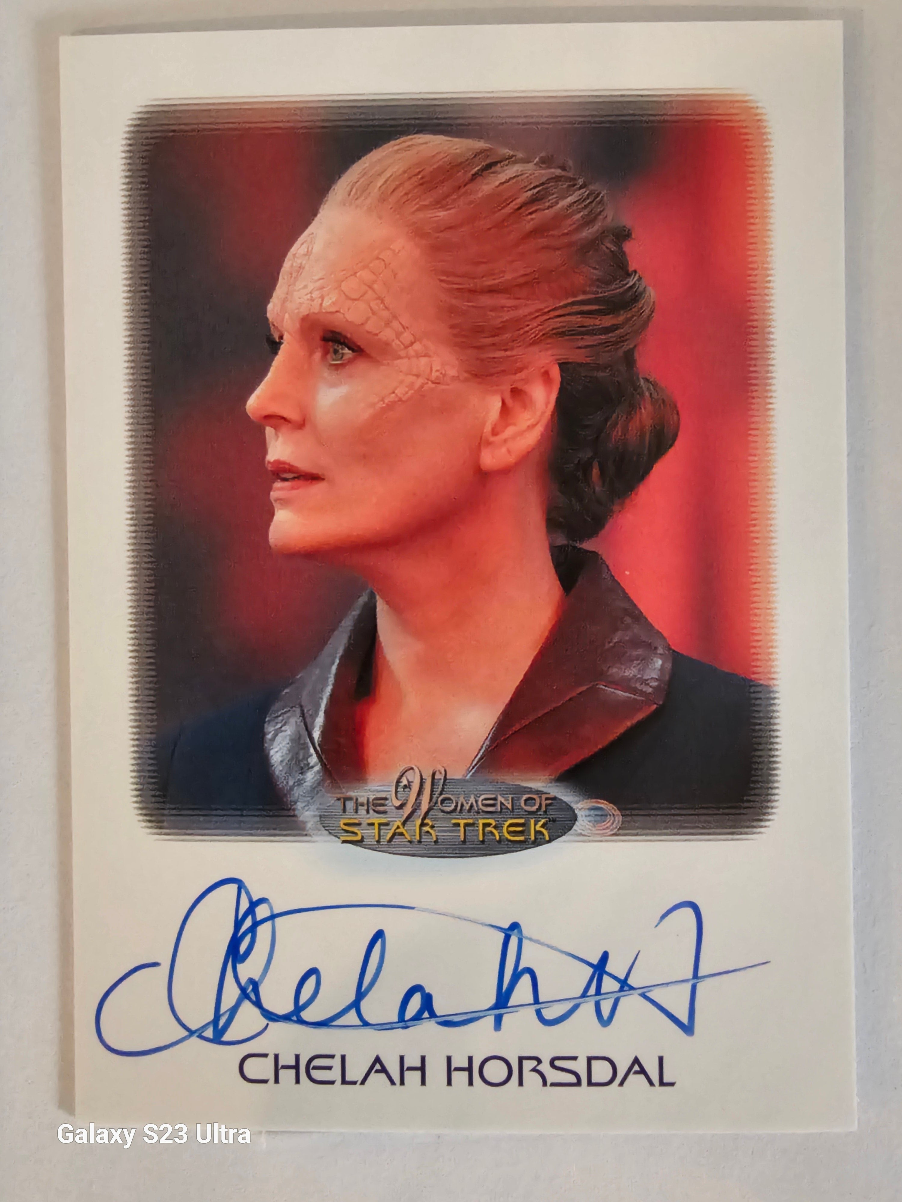 Star Trek Connections Chelah Horsdal as President Rillak WoST Autograph Card ( A )