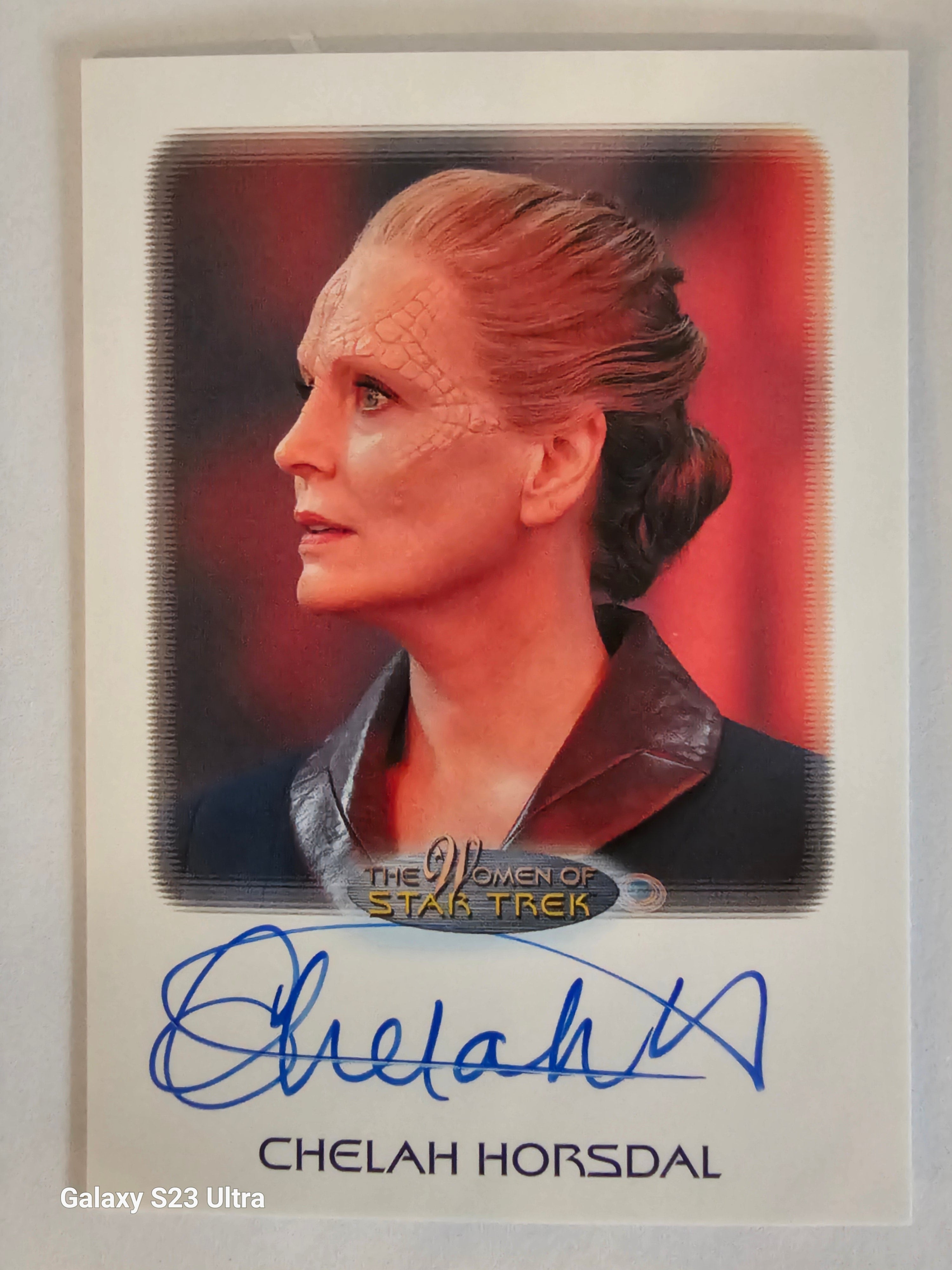 Star Trek Connections Chelah Horsdal as President Rillak WoST Autograph Card ( B )