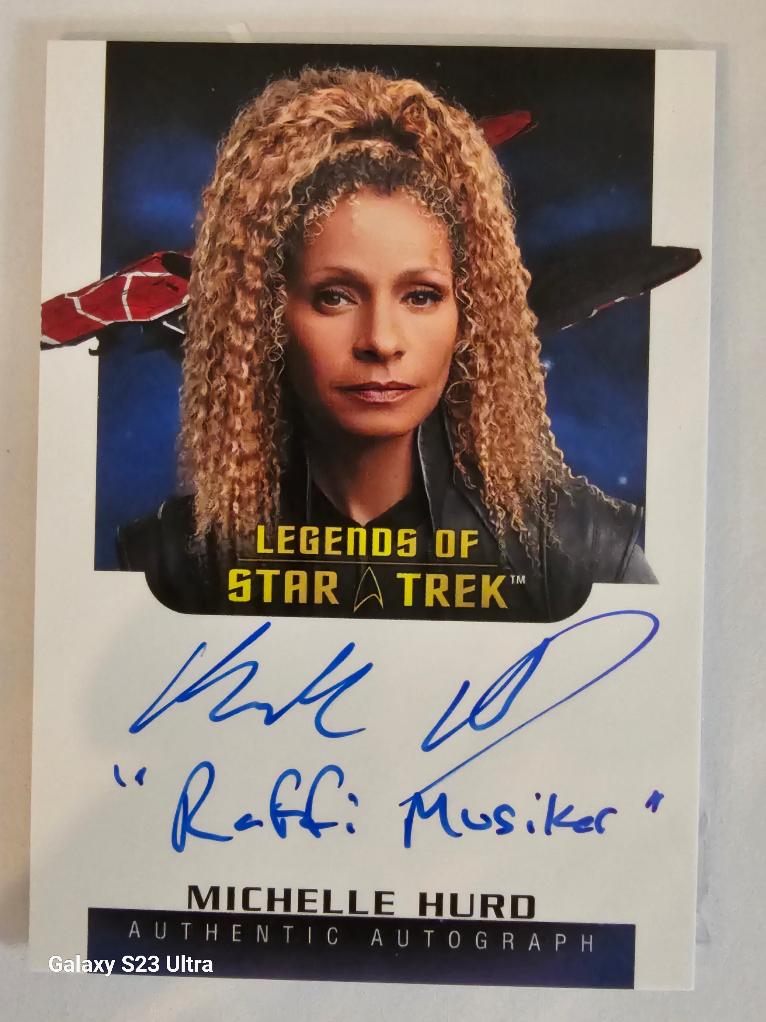 Star Trek Connections (LA24) Michelle Hurd as Raffi Musiker Inscription Legends Autograph Card