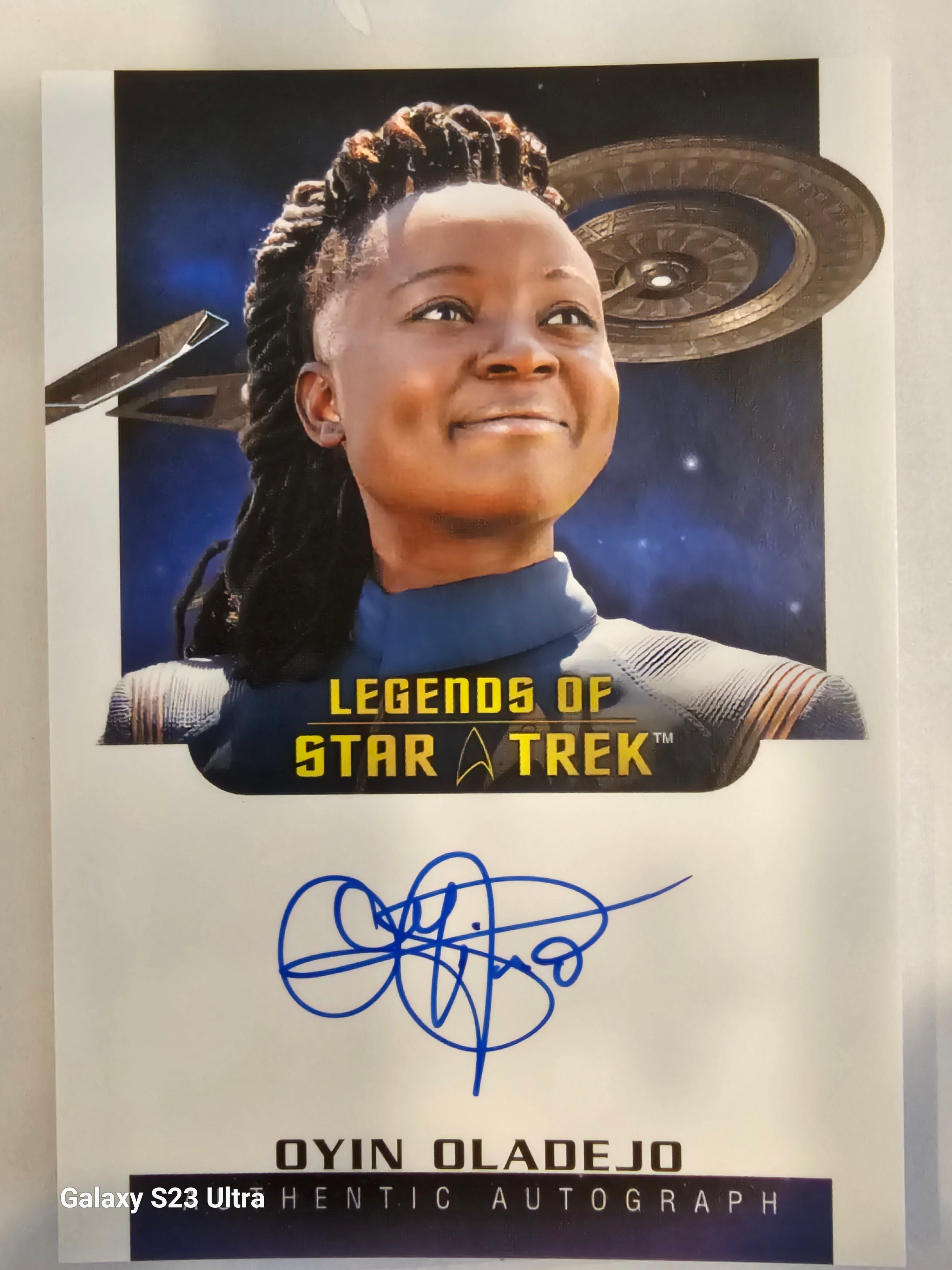 Star Trek Connections (LA39) Oyin Oladejo as Lt Cmdr Joann Owoseklin Legend Autograph Card ( A )