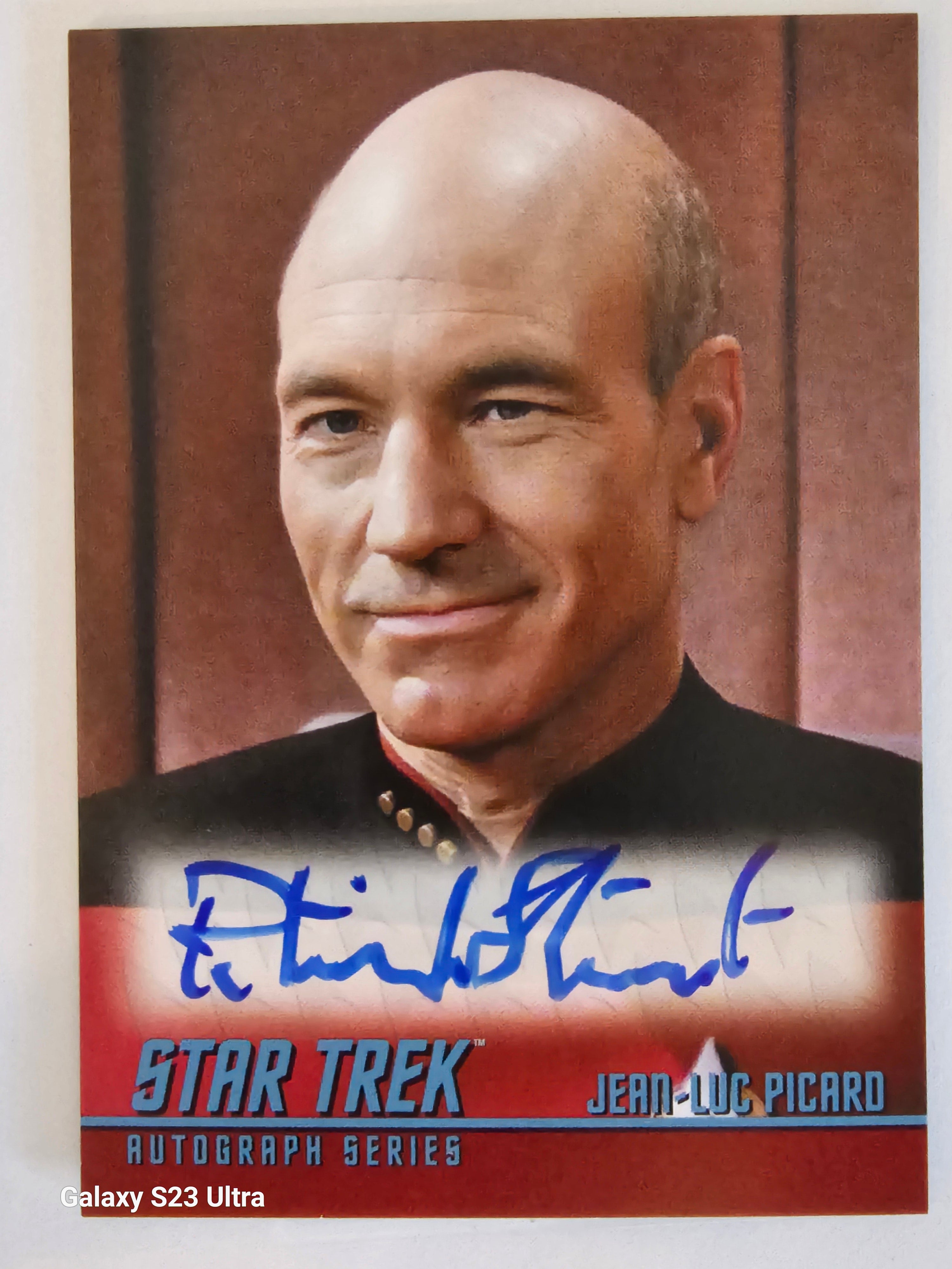 Star Trek Connections (A4) Patrick Stewart as Captain Picard Classic TV Autograph Card ( A )