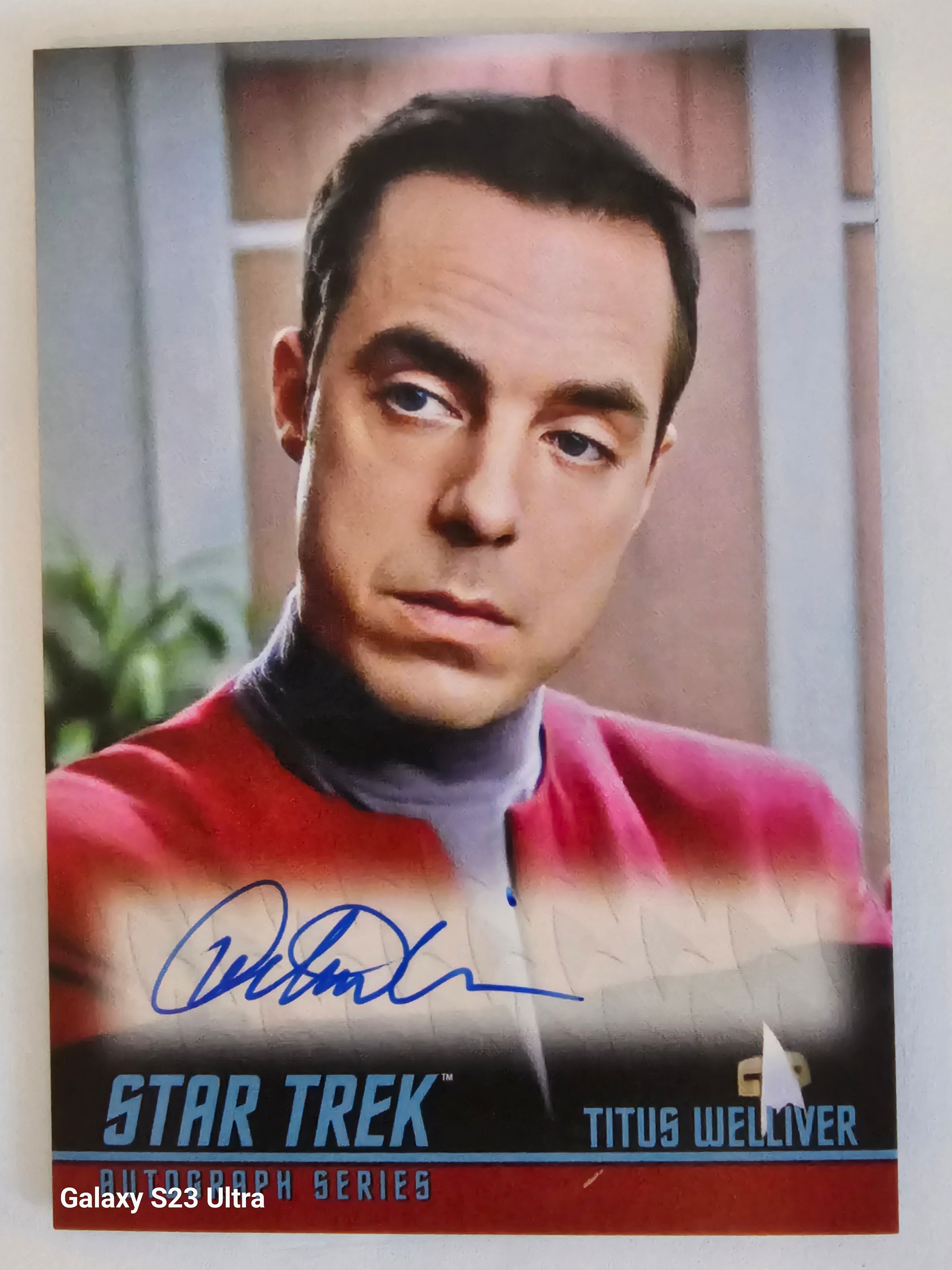 Star Trek Connections (A36) Titus Welliver as Lt Cmdr Burke Classic TV Autograph Card ( B )