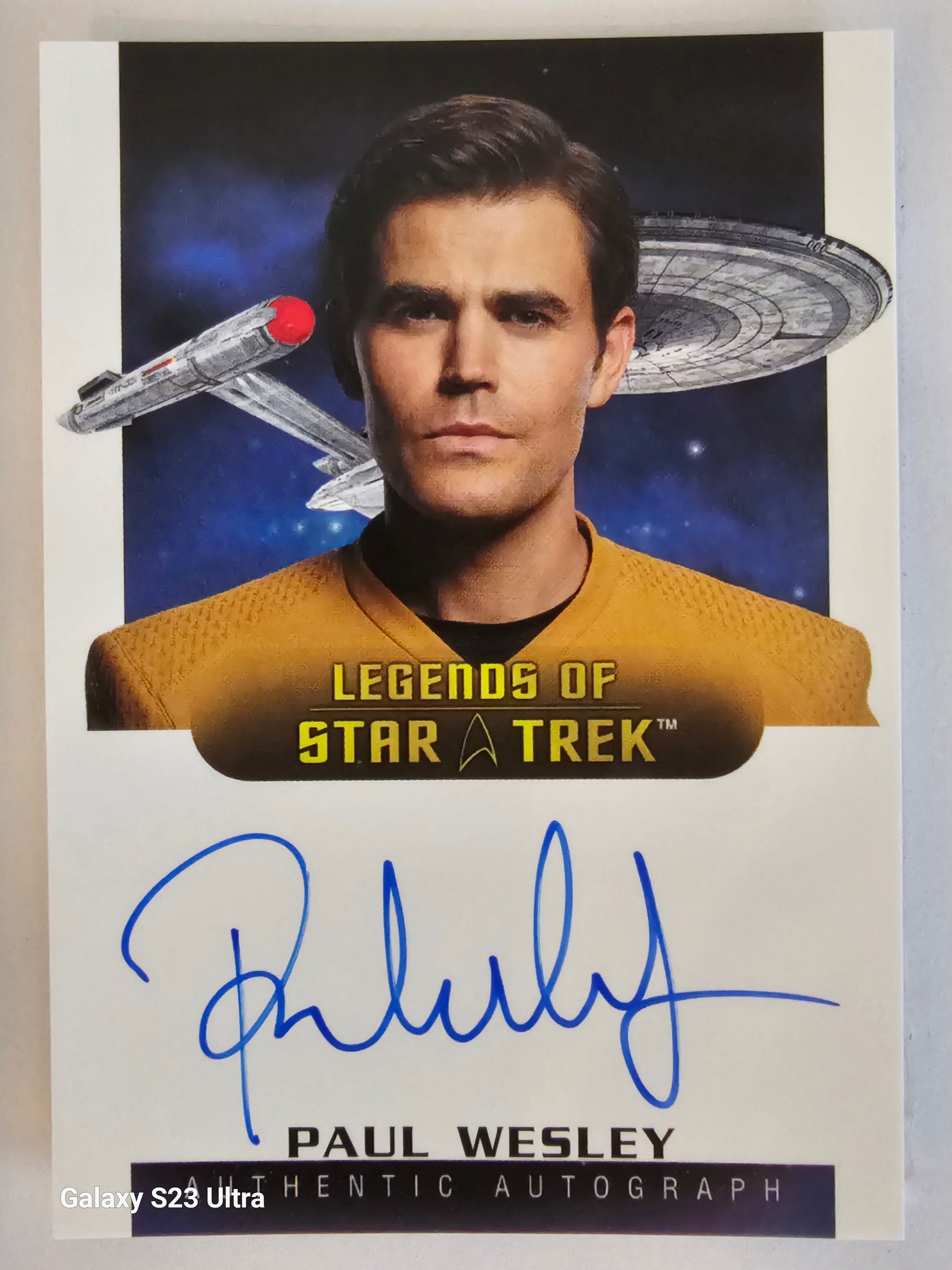 Star Trek Connections (LA51) Paul Wesley as James Kirk Legend Autograph Card ( B )