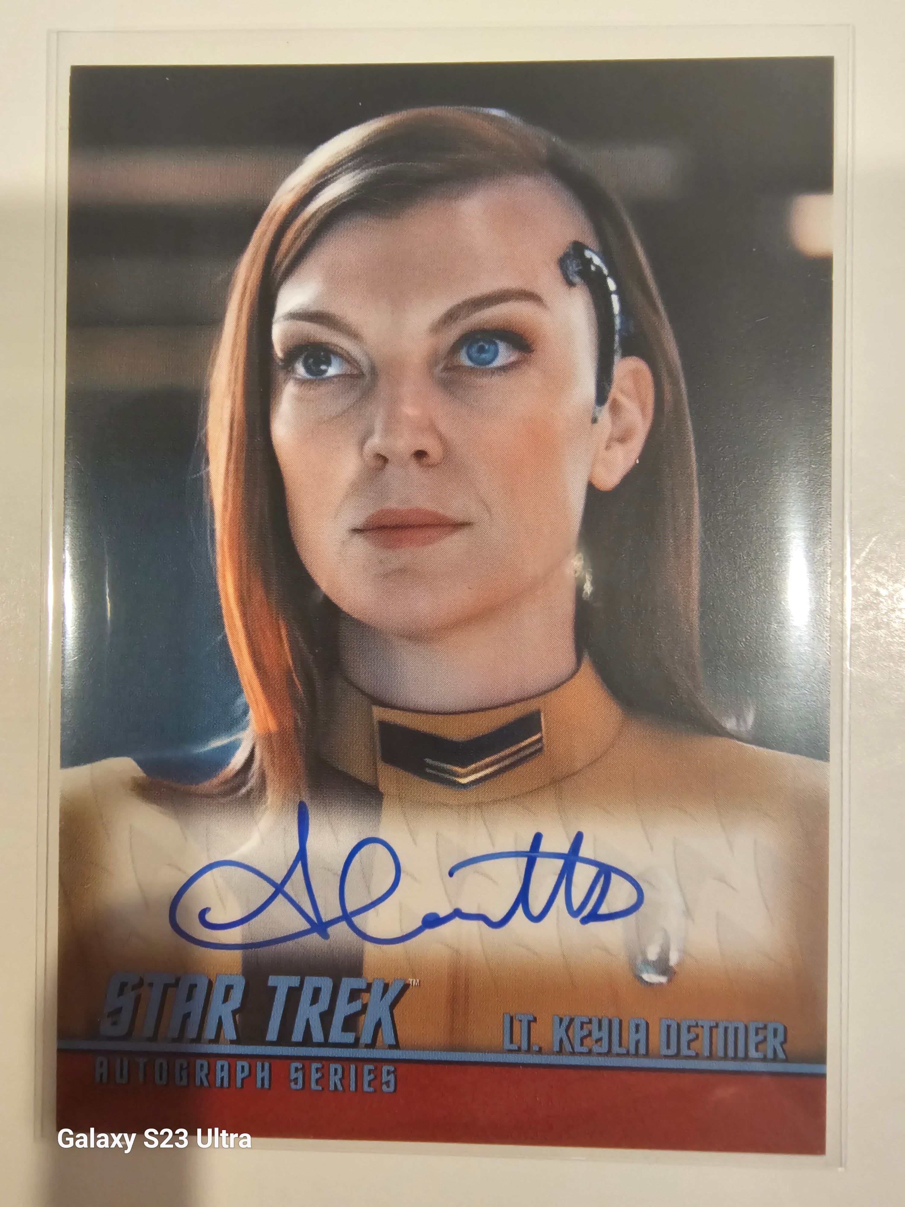 Star Trek Connections (A31) Emily Coutts as Lt Keyla Detmer Classic TV Autograph Card ( A )